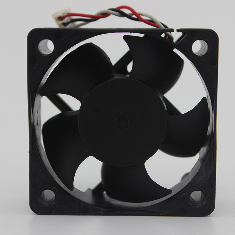 Original AVC DS05020R12H Cooling Fan 12V 0.25A 1.2W 4wires DS05020R12H Fans